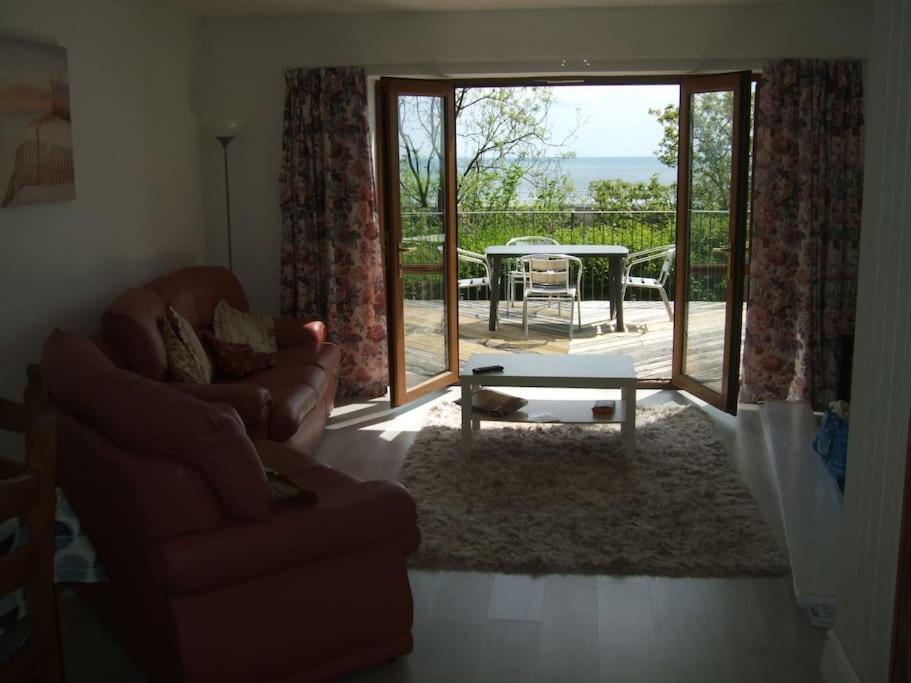 Cottage , Seaside Views, Quiet Beach, Awesome View Pendine Extérieur photo