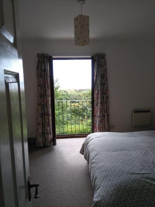 Cottage , Seaside Views, Quiet Beach, Awesome View Pendine Extérieur photo